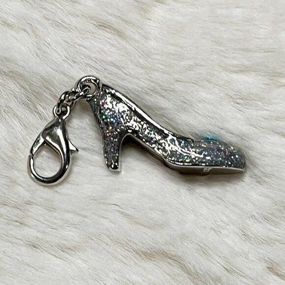 Disney Cinderella Glittery Glass Slipper Charm - Picture 5 of 7